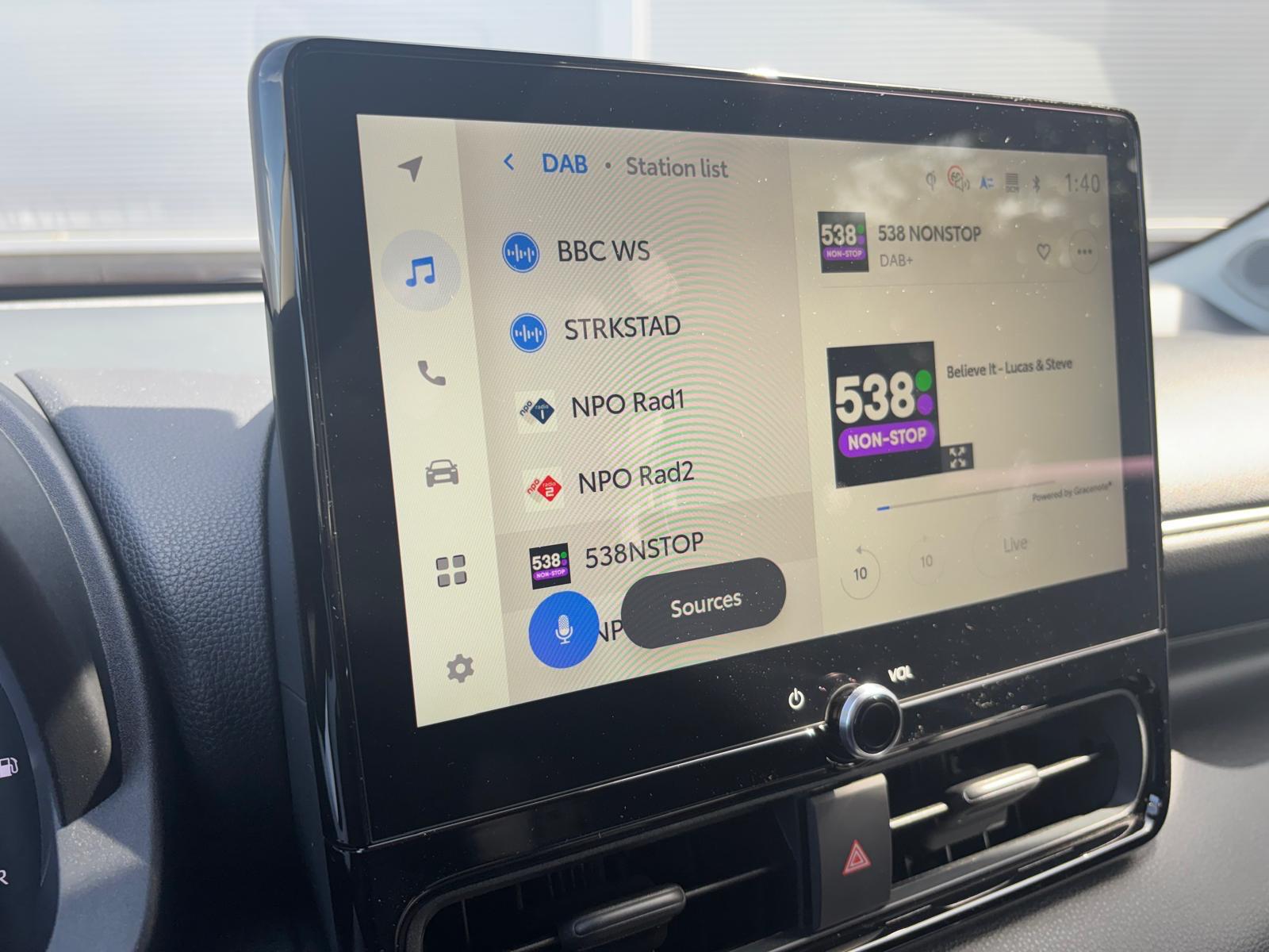 Toyota Yaris 1.5 Hybrid Dynamic Voorraad Actie Op=Op - Afbeelding 4