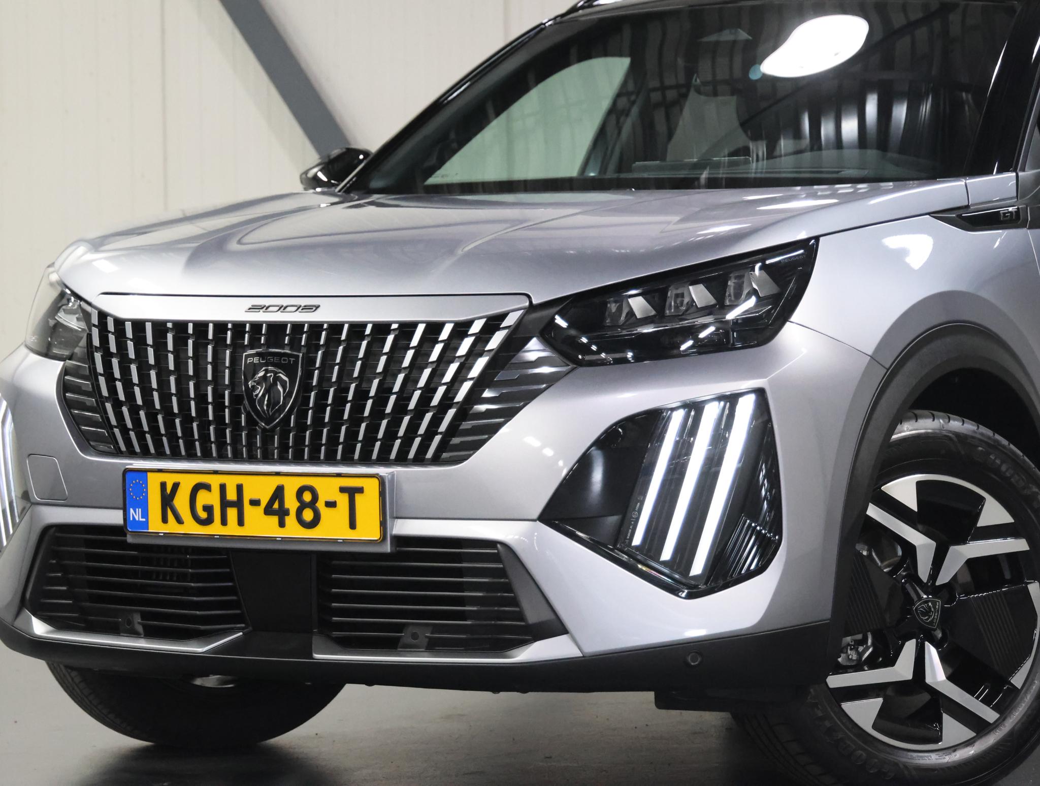 Peugeot 2008 1.2 Hybrid 145PK GT - Afbeelding 5