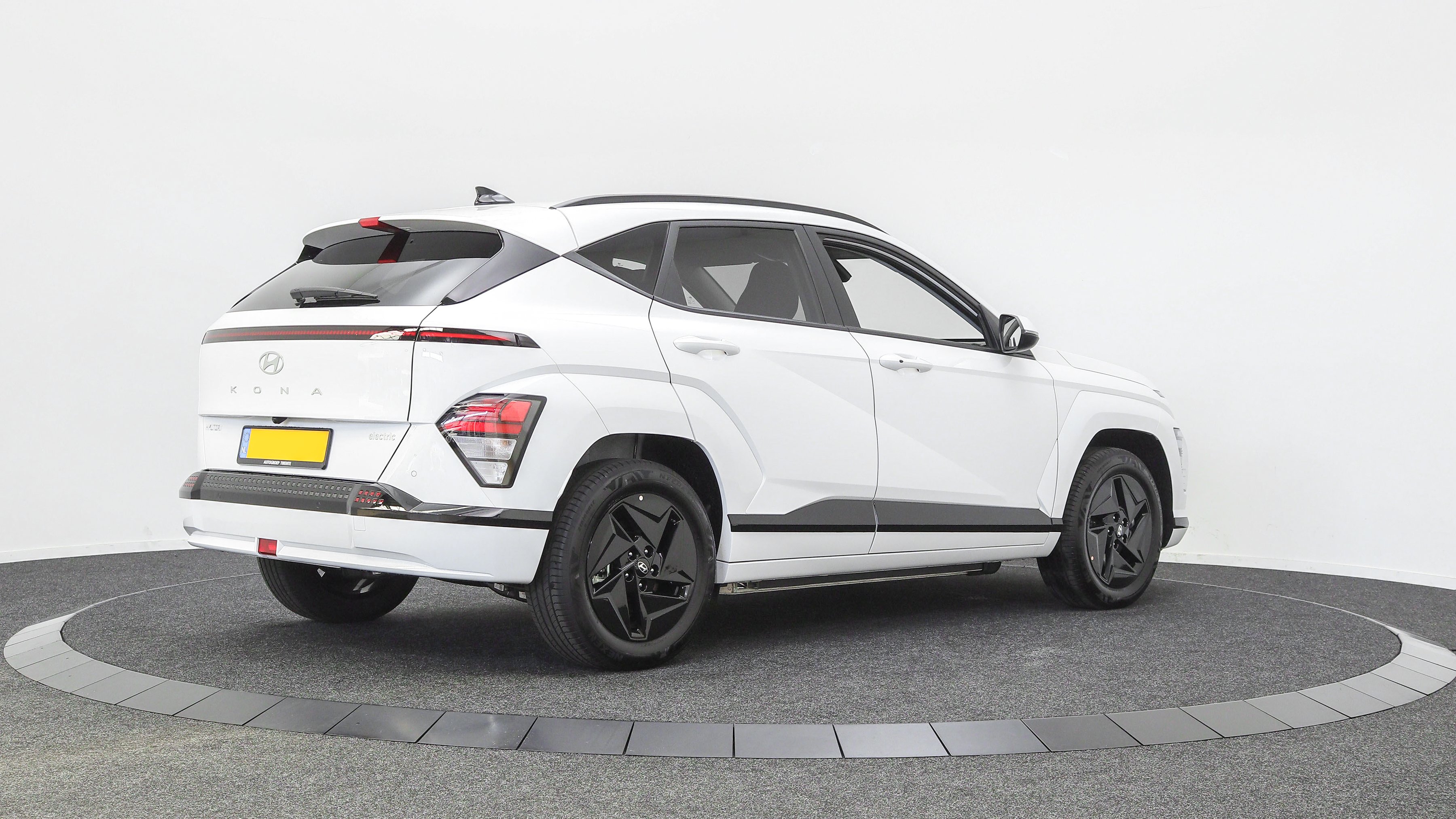 Hyundai Kona 64.8 kWh Pure Edition - Afbeelding 2