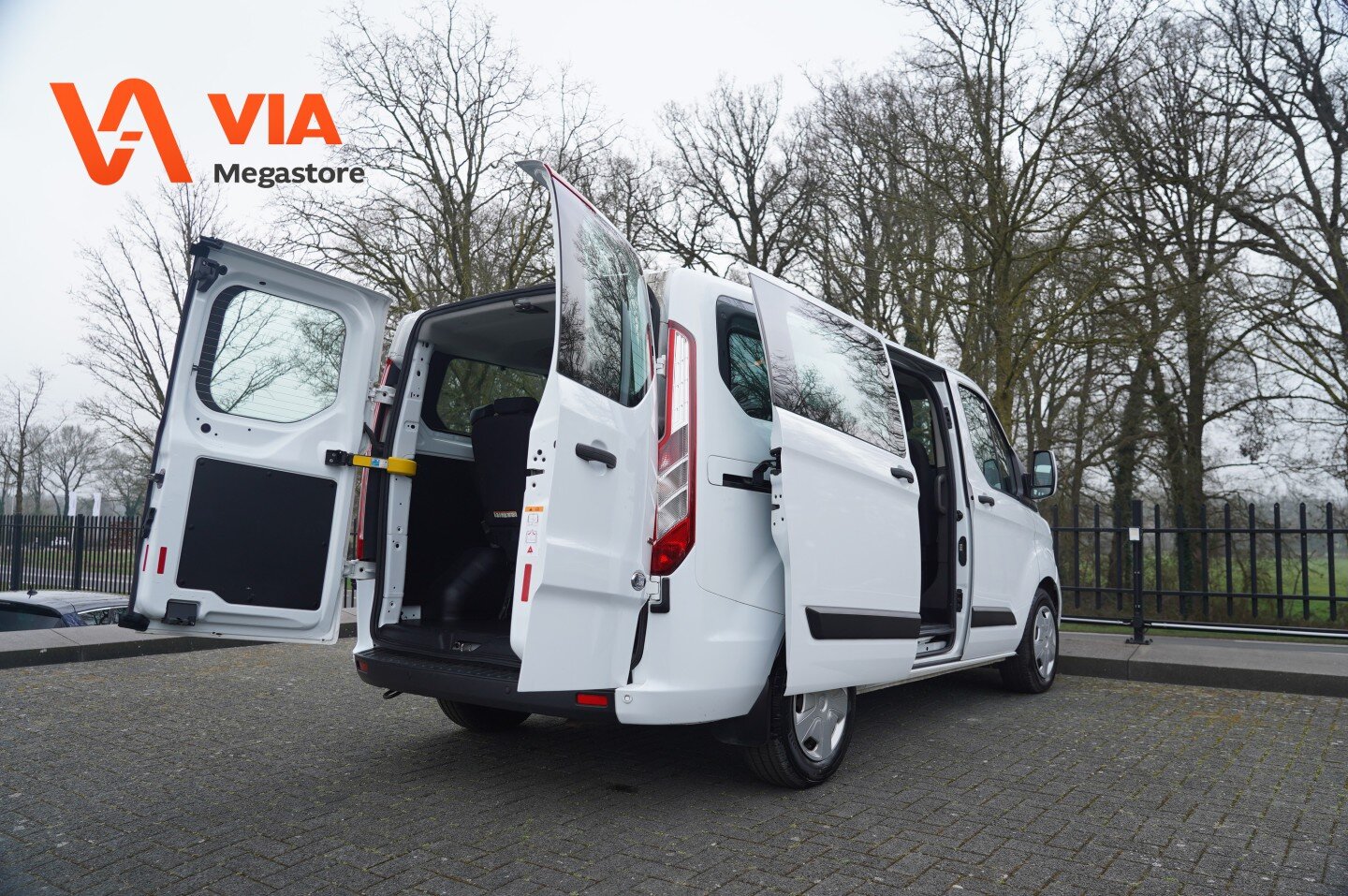 Ford Transit Custom 1.0 | PHEV | 9p | EcoBoost (4 stuks voorraad) - Afbeelding 3