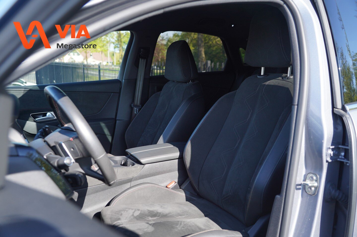 DS DS 7 Crossback 1.6 E-Tense PHEV | Performance Line | Alcantara | LED | ECC | ACC | Stoelver. | 360º camera | PDC - Afbeelding 4