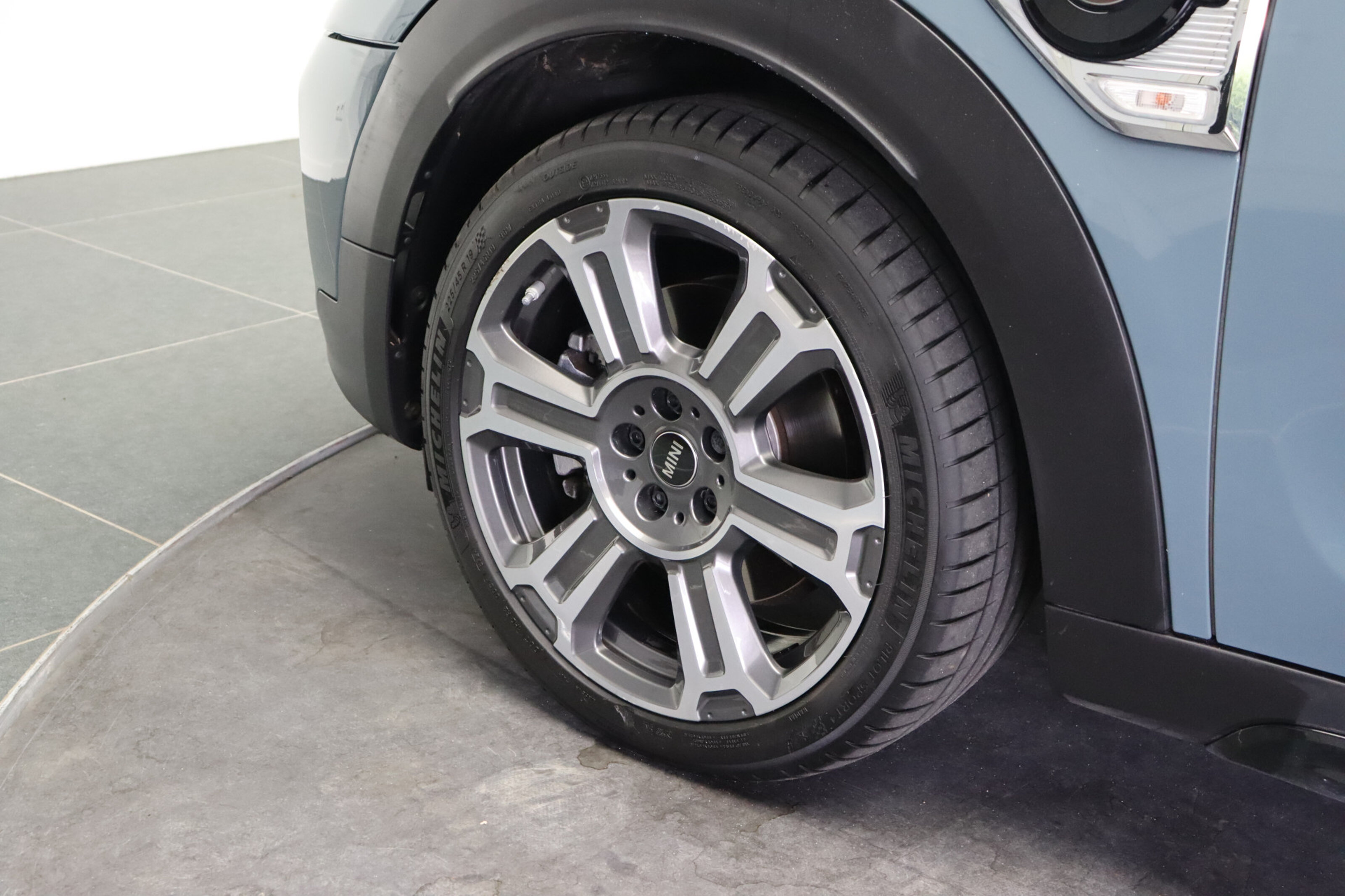 MINI Countryman 6