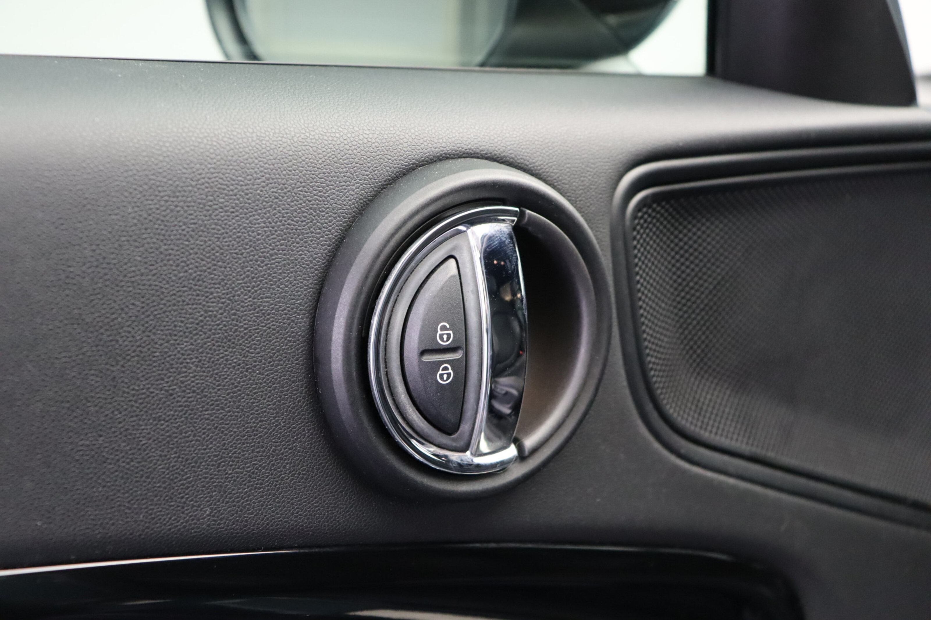 MINI Countryman 8