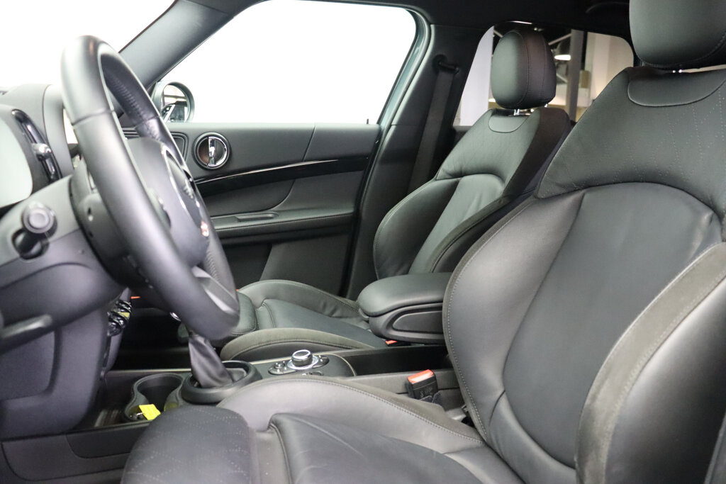 MINI Countryman 11