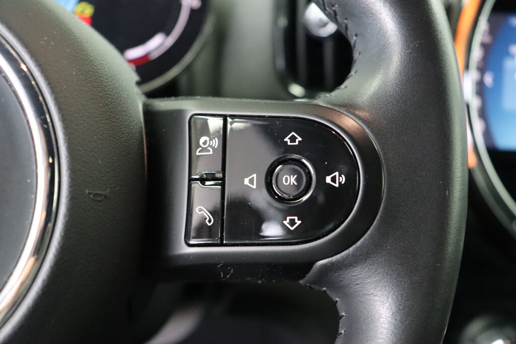 MINI Countryman 15