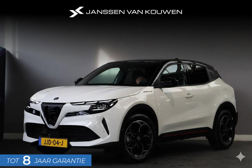 Alfa Romeo Junior 1.2 Turbo Hybrid Ibrida Speciale
