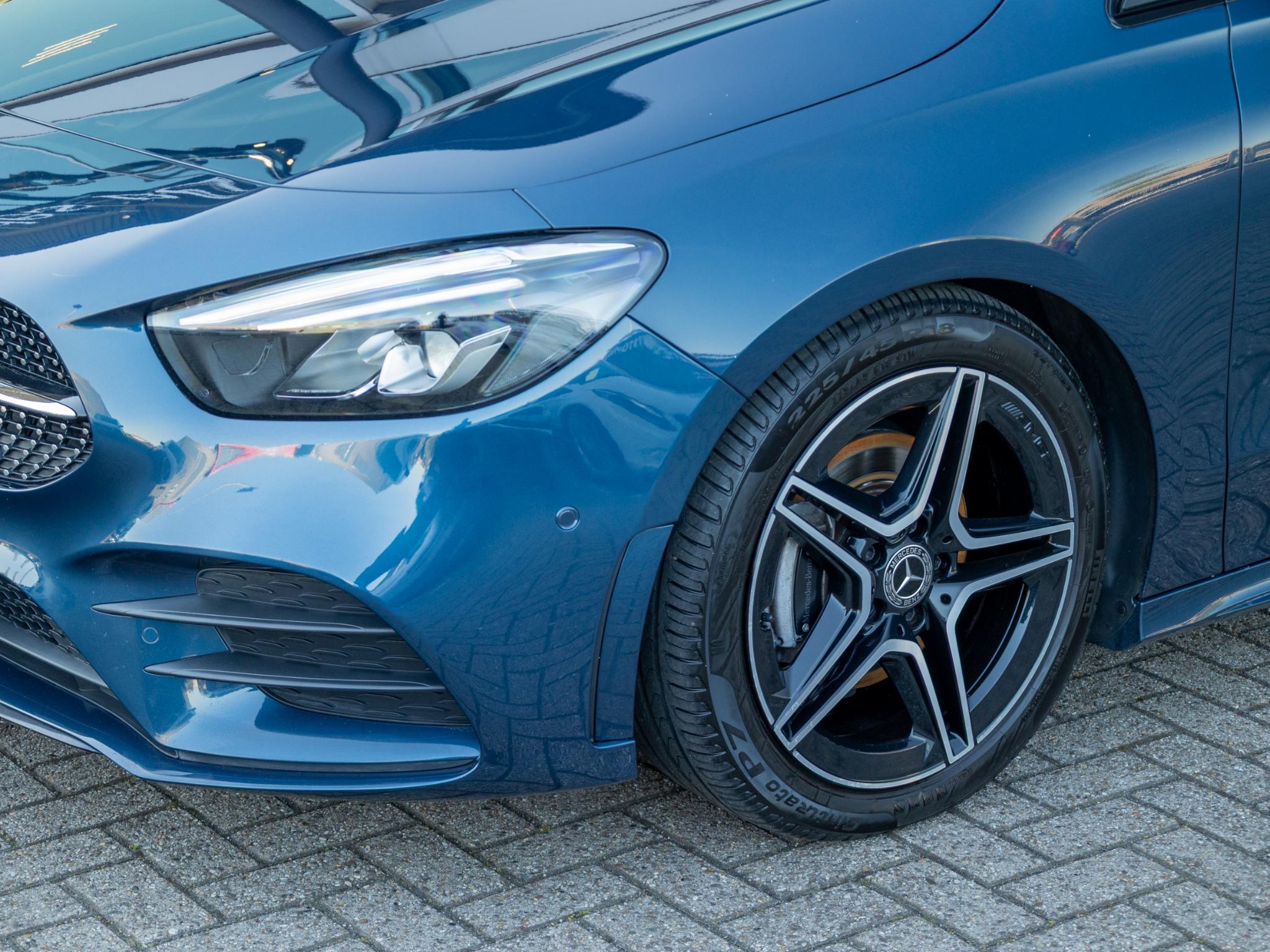 Mercedes-Benz B-Klasse 180 Business Solution AMG - Afbeelding 5