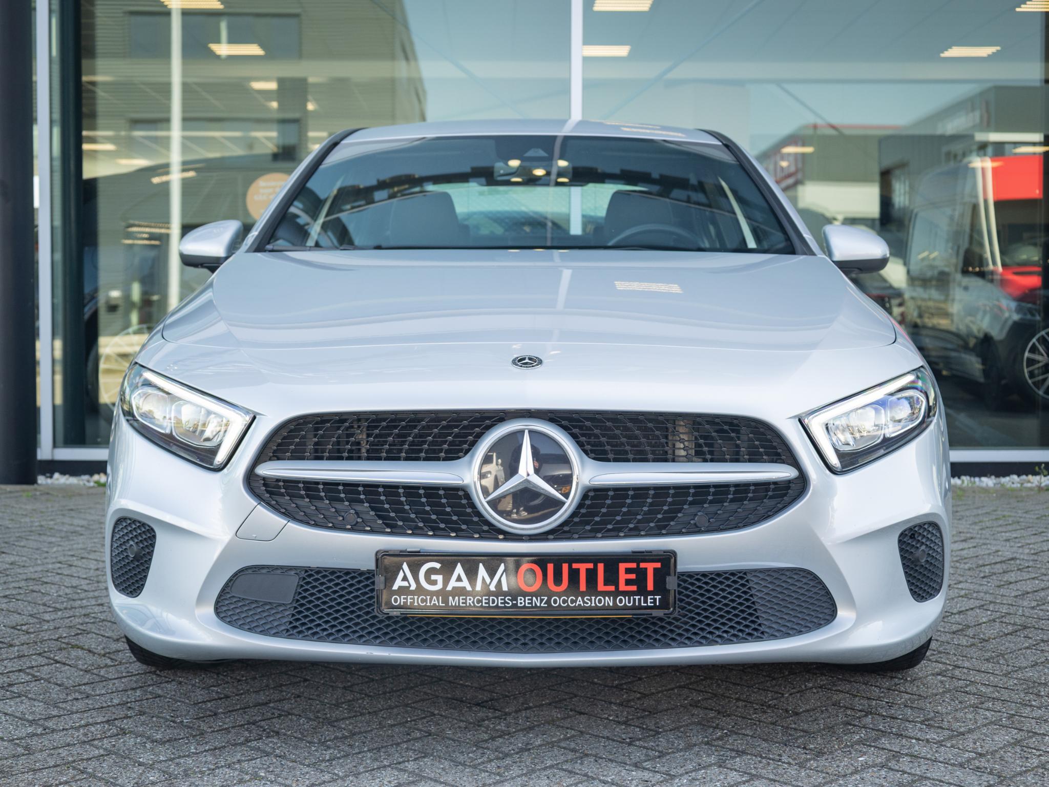 Mercedes-Benz A-Klasse Limousine 200 Business Solution - Afbeelding 4