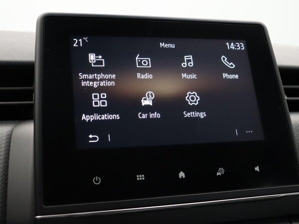 Apple Carplay/Android Auto Apple Carplay/Android Auto