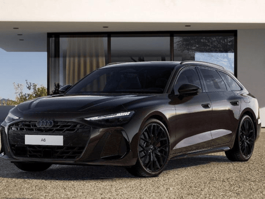 Audi A6 Avant S edition Competition e-hybrid 270 kW / 367