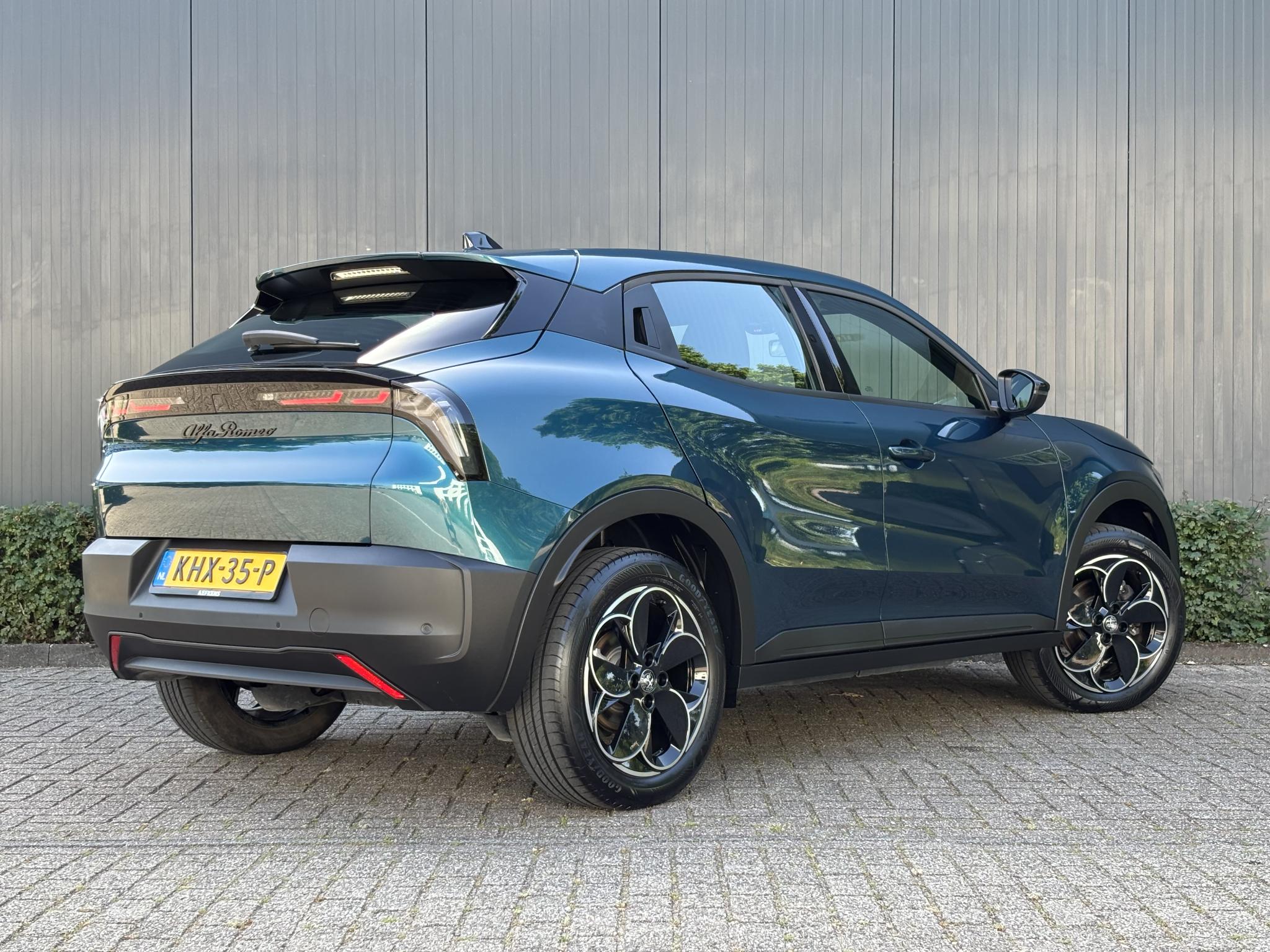 Alfa Romeo Junior Elettrica 54 kWh - Afbeelding 3