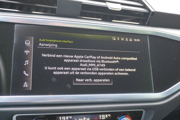 Apple Carplay/Android Auto