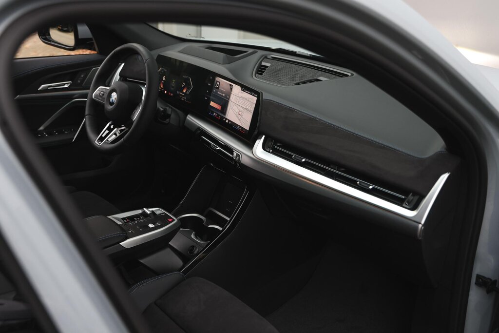 BMW X2 11