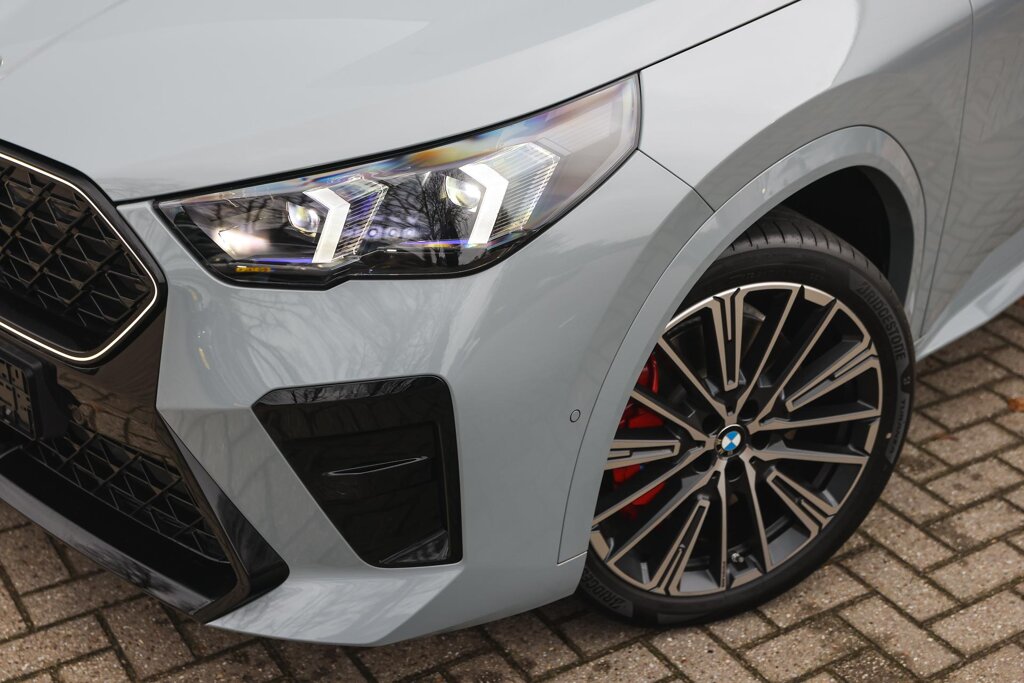 BMW X2 28
