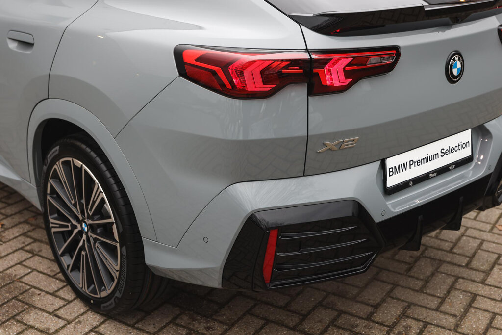 BMW X2 30