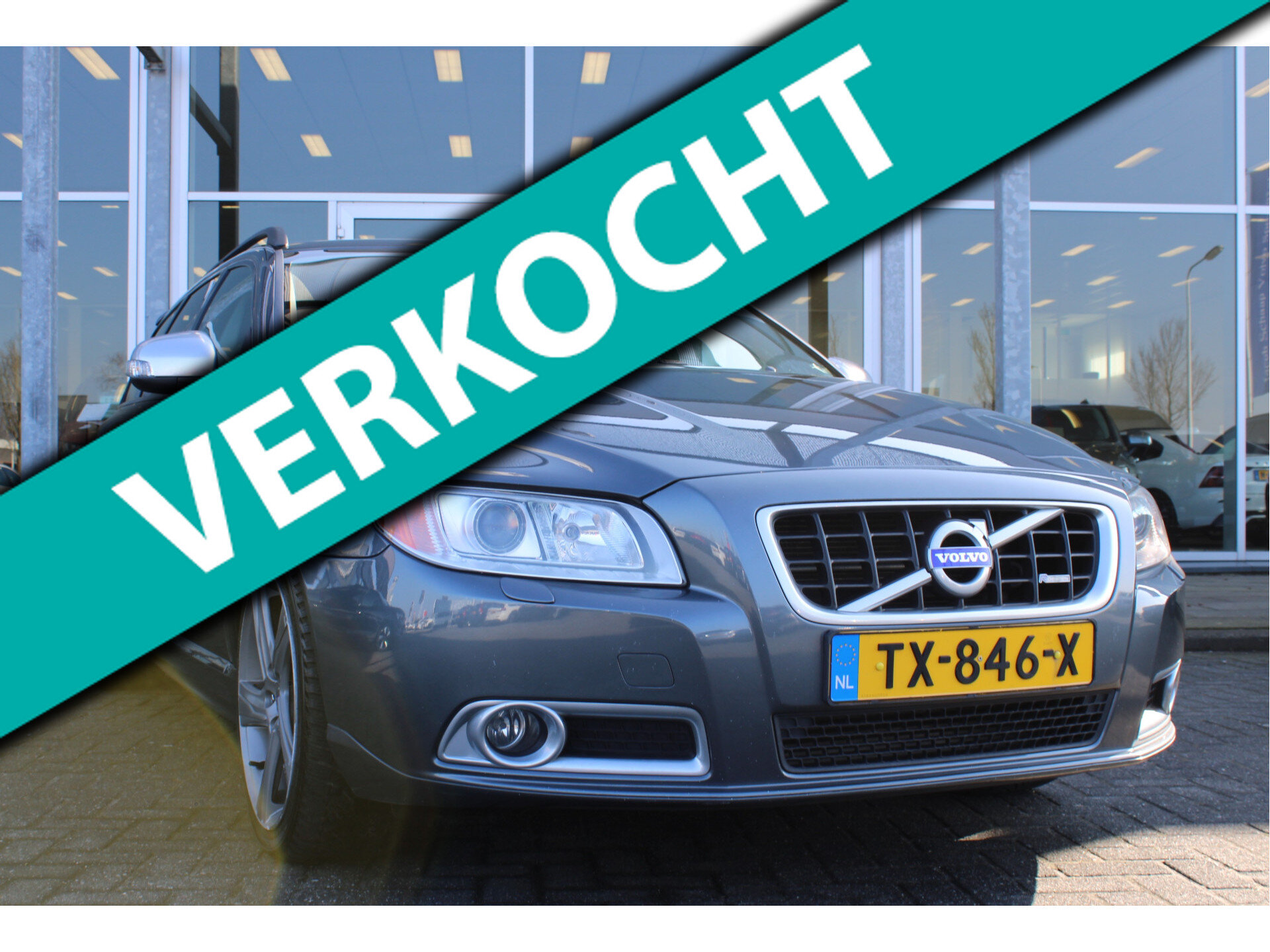 Volvo V70 2.5T 232PK FWD Momentum