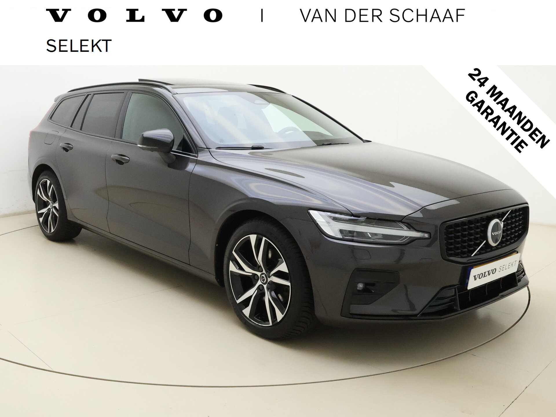 Volvo V60 B4 211pk Plus Dark