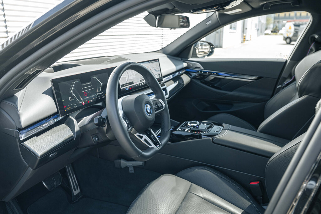 BMW 5 Serie 32