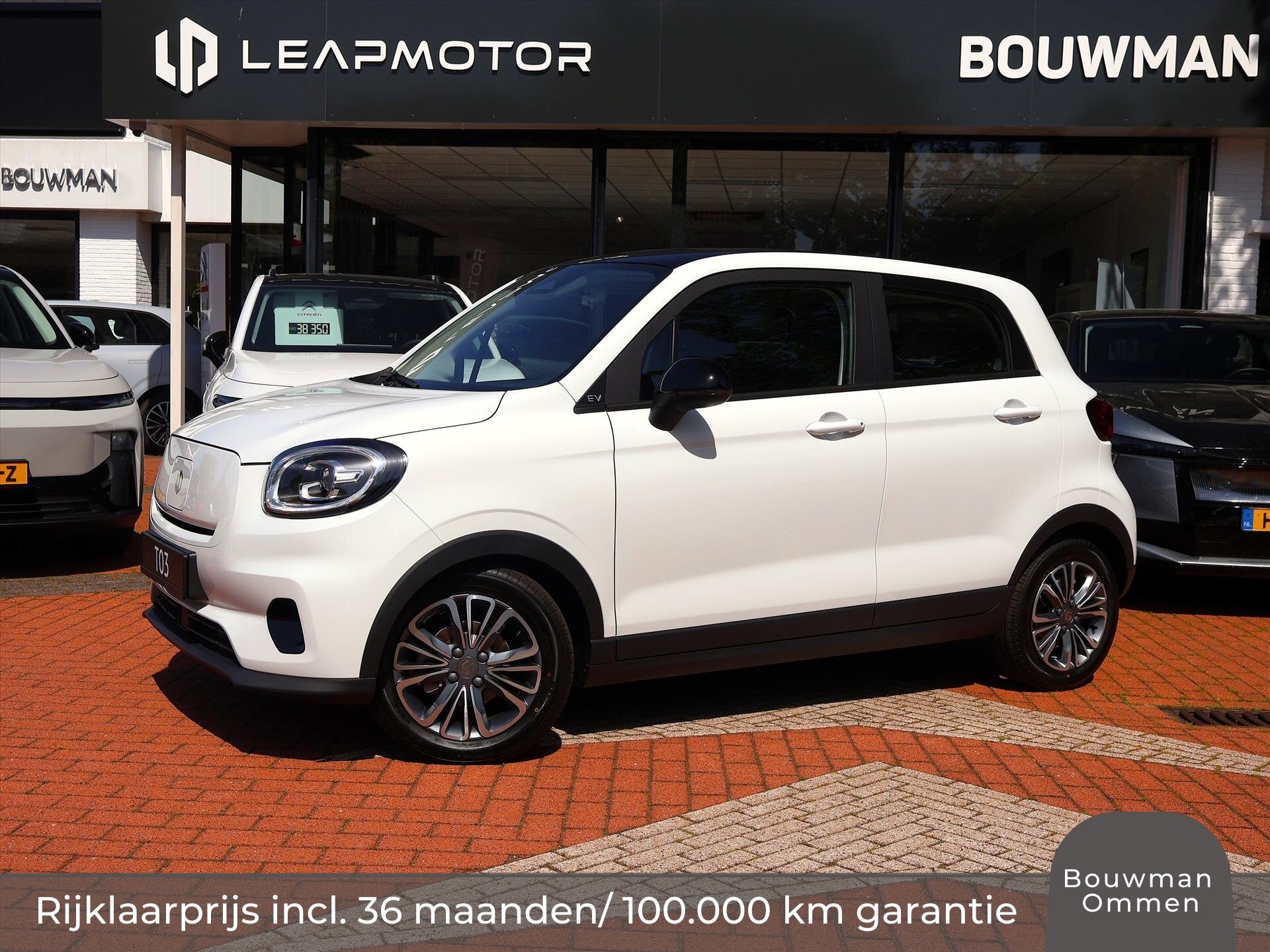 Leapmotor T03 EV 37,3 kWh 95PK Design NIEUW, Rijklaarprijs | Camera | Navigatie | Panoramadak | Lichtmetalen wielen