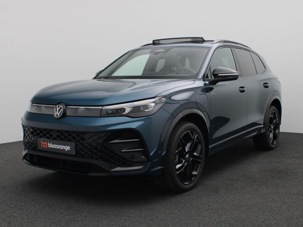 Volkswagen Tiguan 1.5 eHybrid R-Line Edition 272PK DSG Panoramadak, Trekhaak, Blac