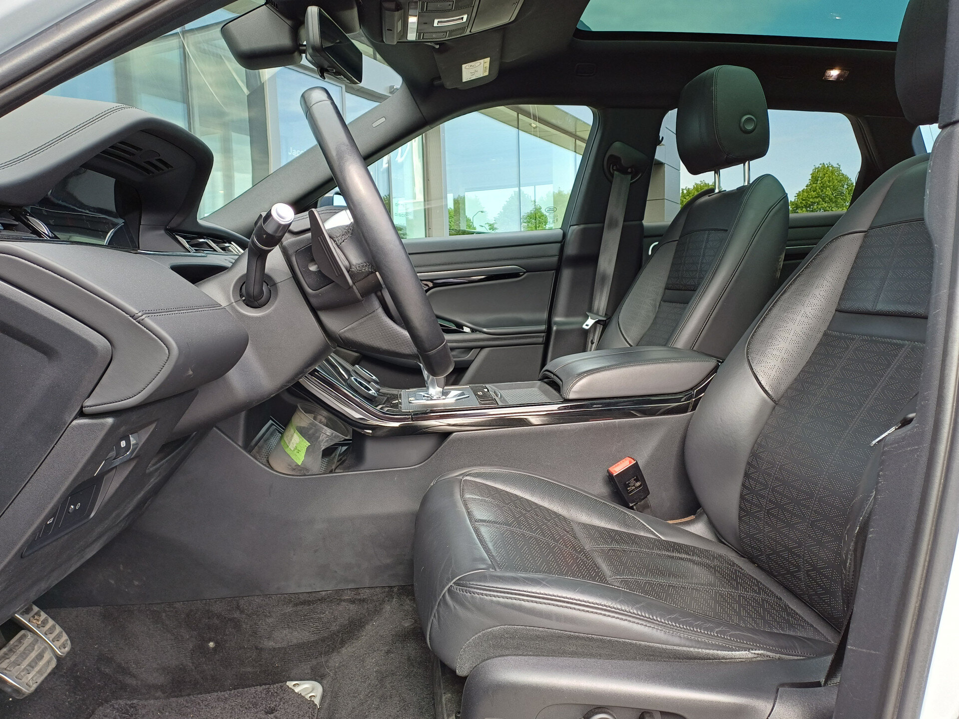 Land Rover Range Rover Evoque P200 4-cil. AWD R-Dynamic SE - Afbeelding 5