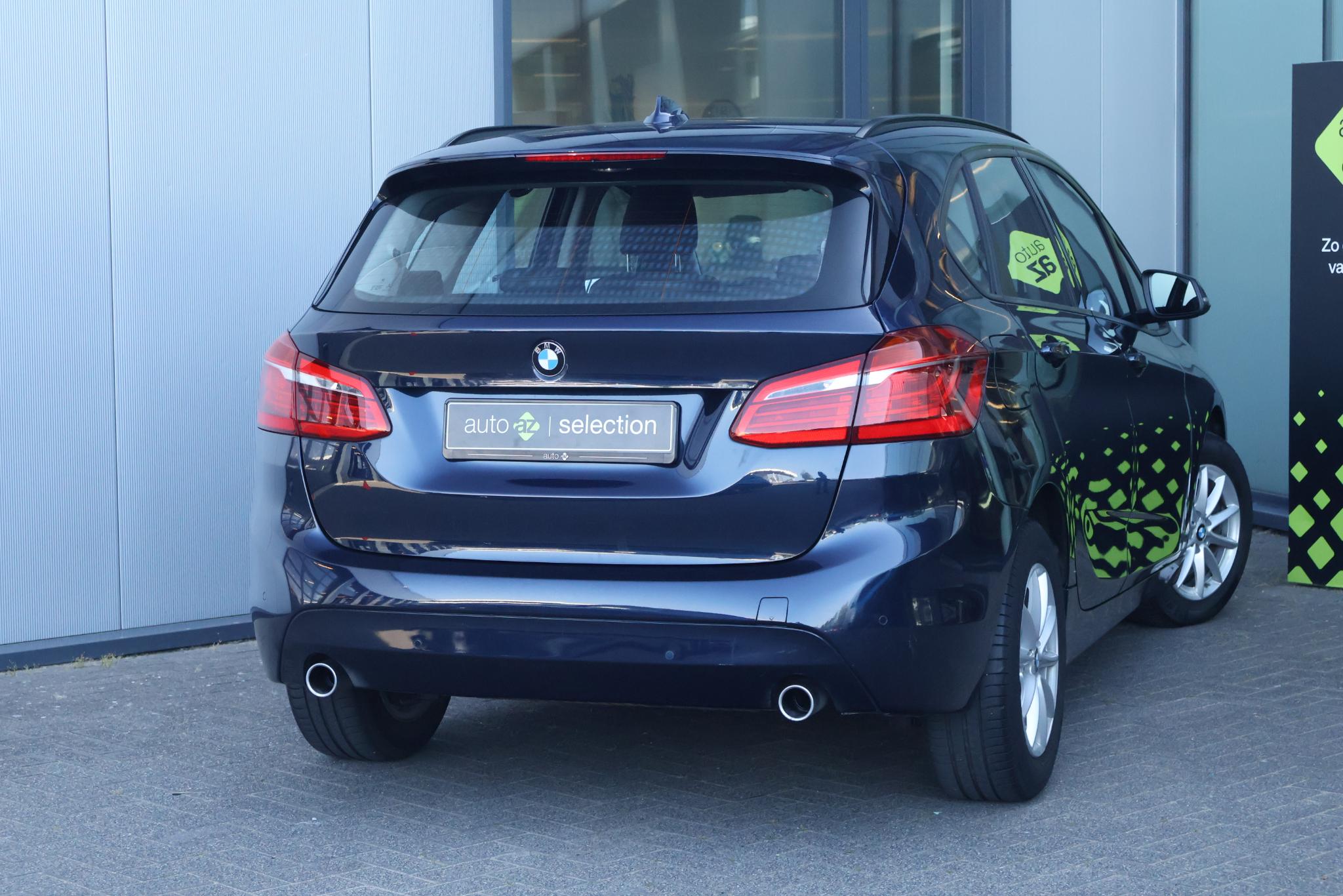 BMW 2 Serie Active Tourer 220i - Afbeelding 2