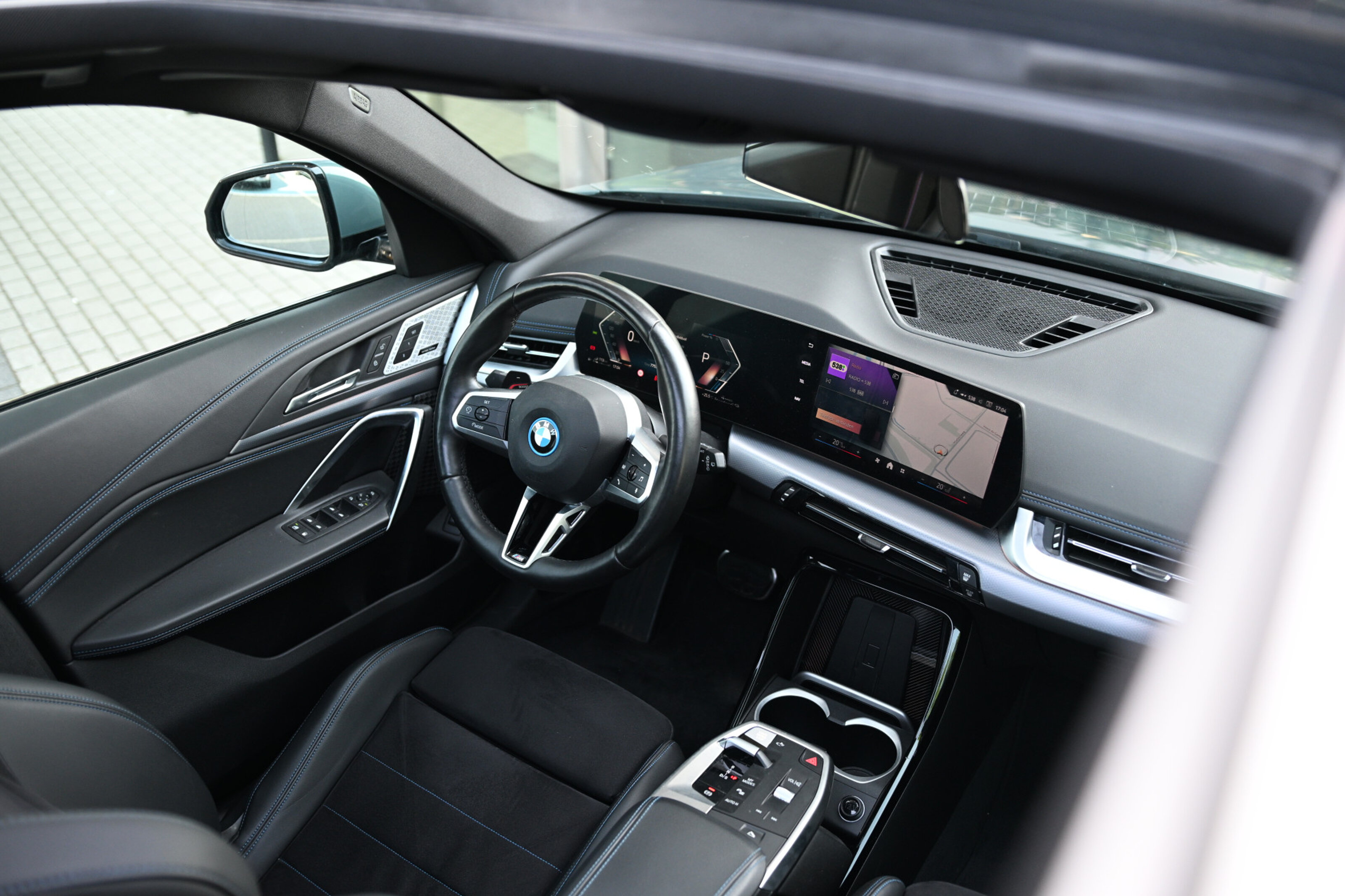 BMW X1 6