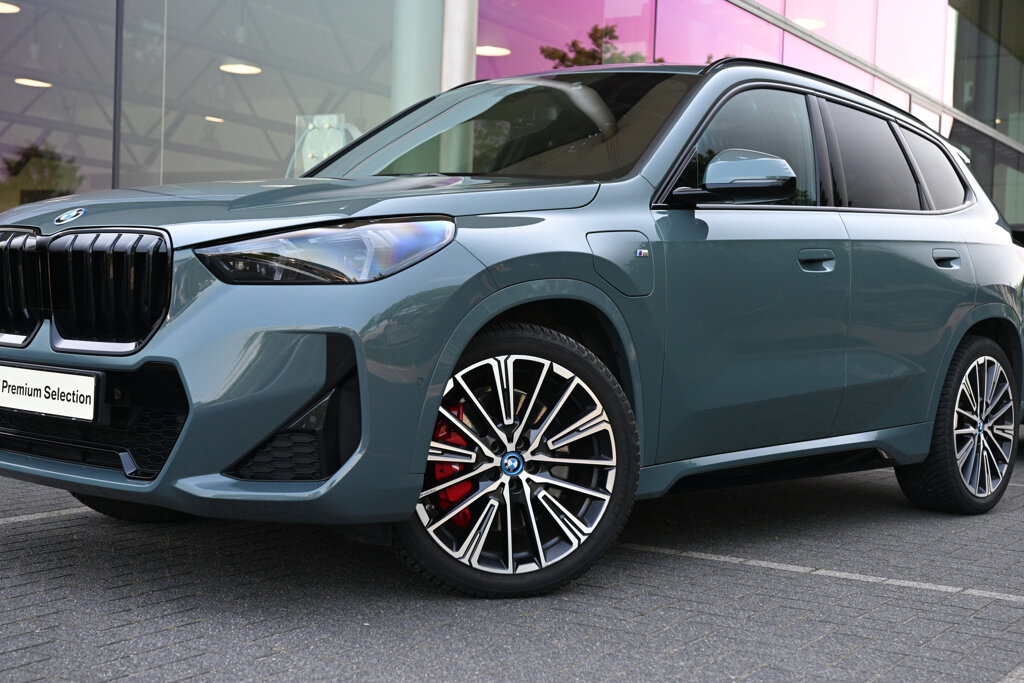 BMW X1 16