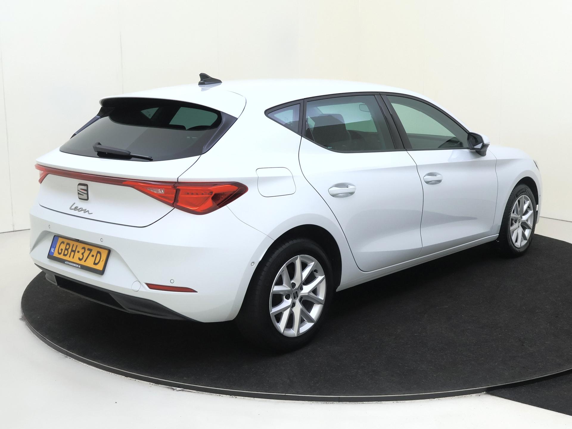 SEAT León