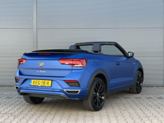 Volkswagen T-Roc Cabrio 1.5 TSI 150pk DSG R-Line "Edition Blue" - Afbeelding 2