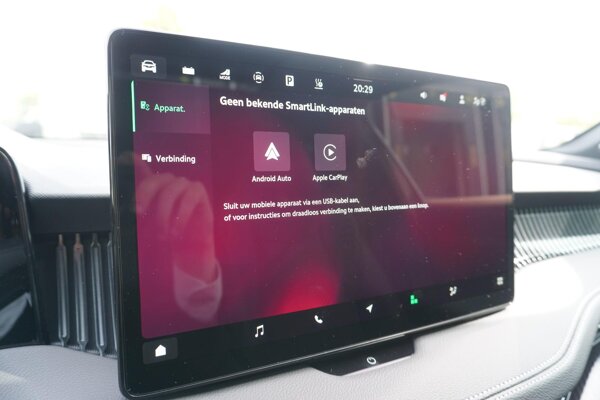 Apple Carplay/Android Auto