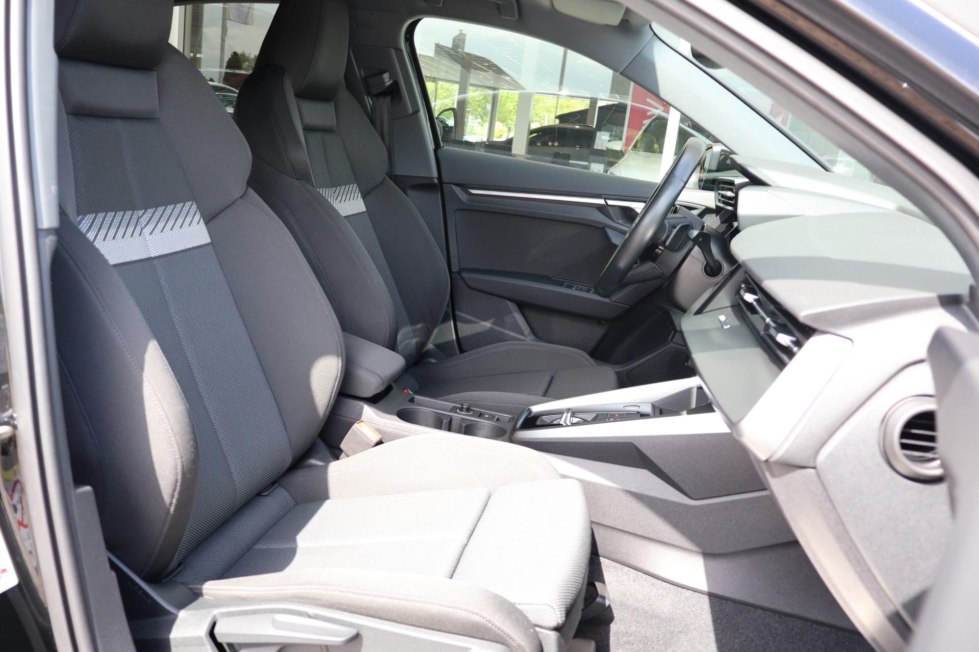 Audi A3 Limousine 30 TFSI 110pk Advanced Edition - Afbeelding 4