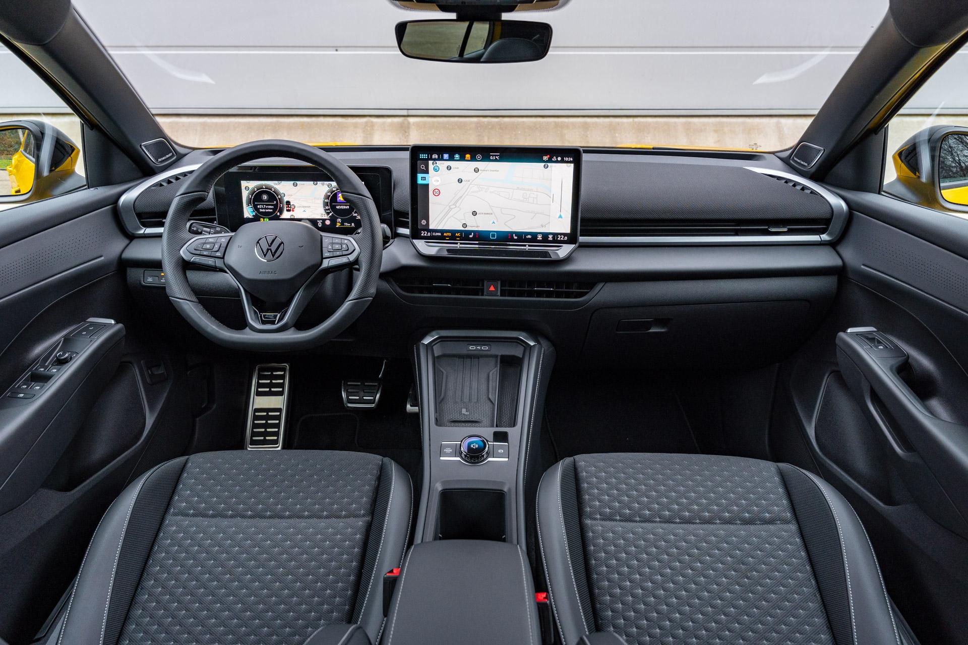 Volkswagen T-Roc 1.5 eTSI 150pk DSG R-Line First Edition - Afbeelding 5