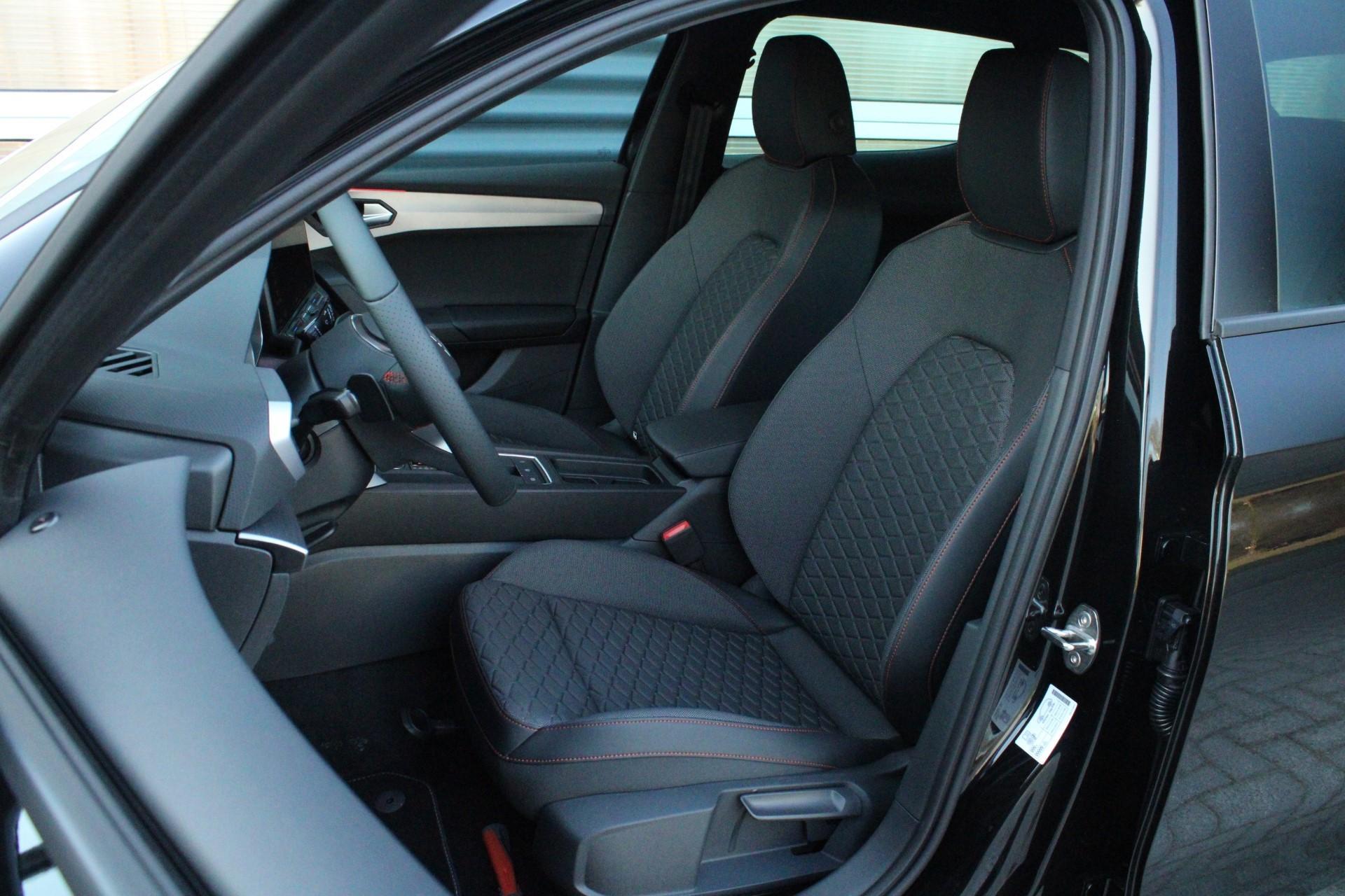 SEAT Leon 1.5 TSI 204pk e-Hybrid FR PHEV First Edition - Afbeelding 4