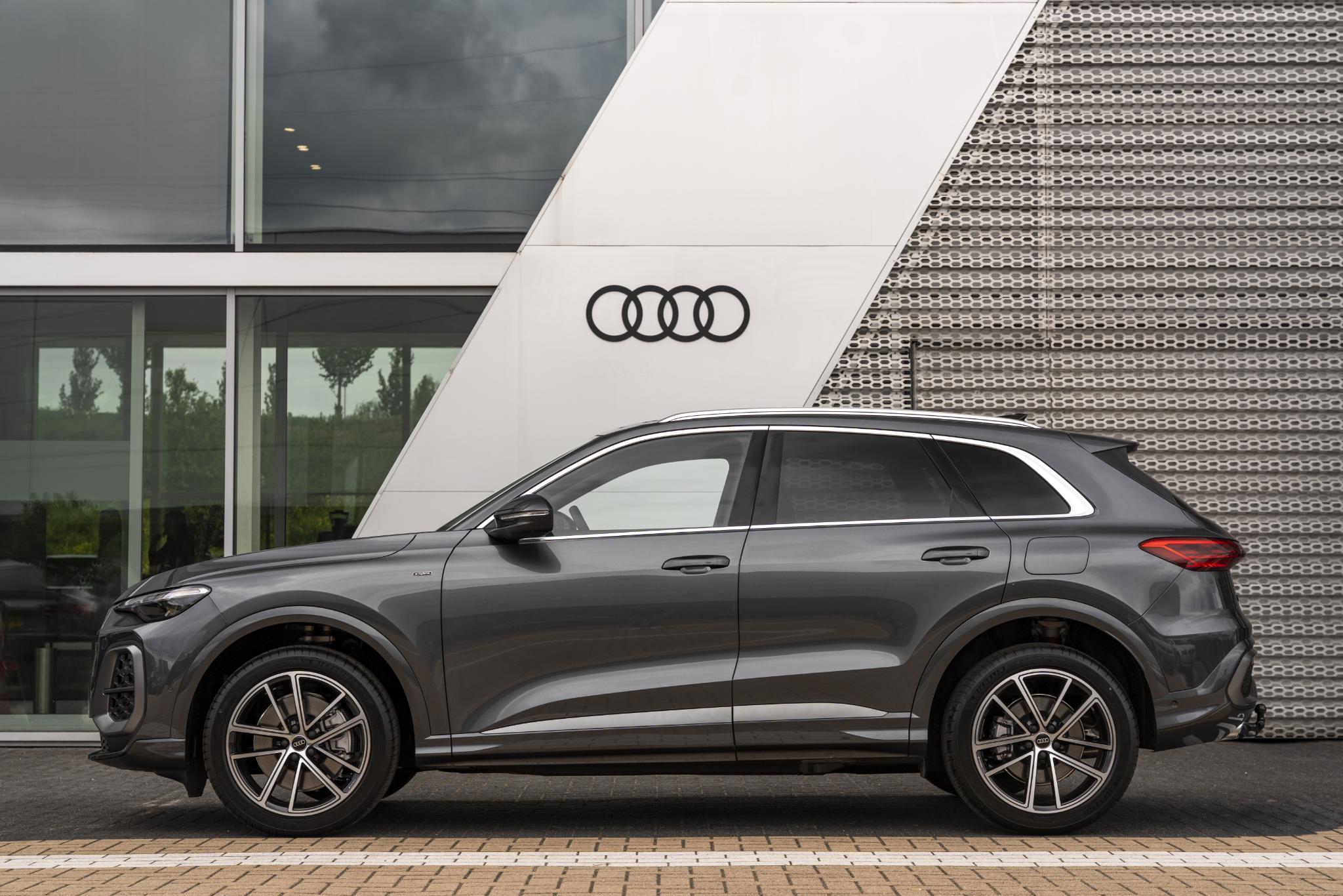 Audi Q5 S edition e-hybrid 220 kW / 299 PK SUV 7 versn. S- - Afbeelding 3