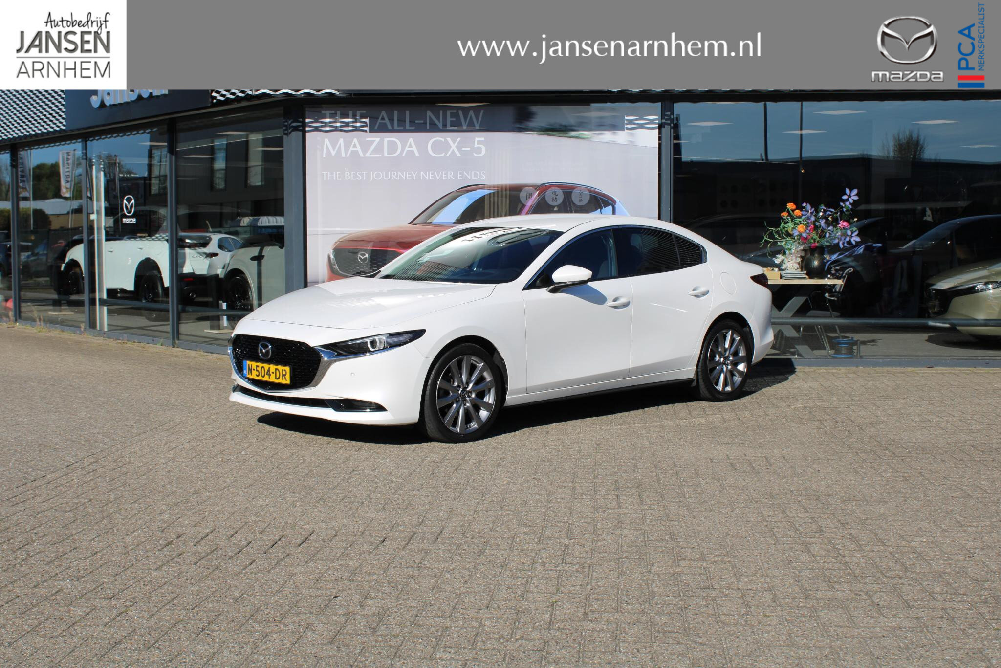 Mazda 3 Sedan 2.0 e-SkyActiv-G 150 M Hybrid Sportive