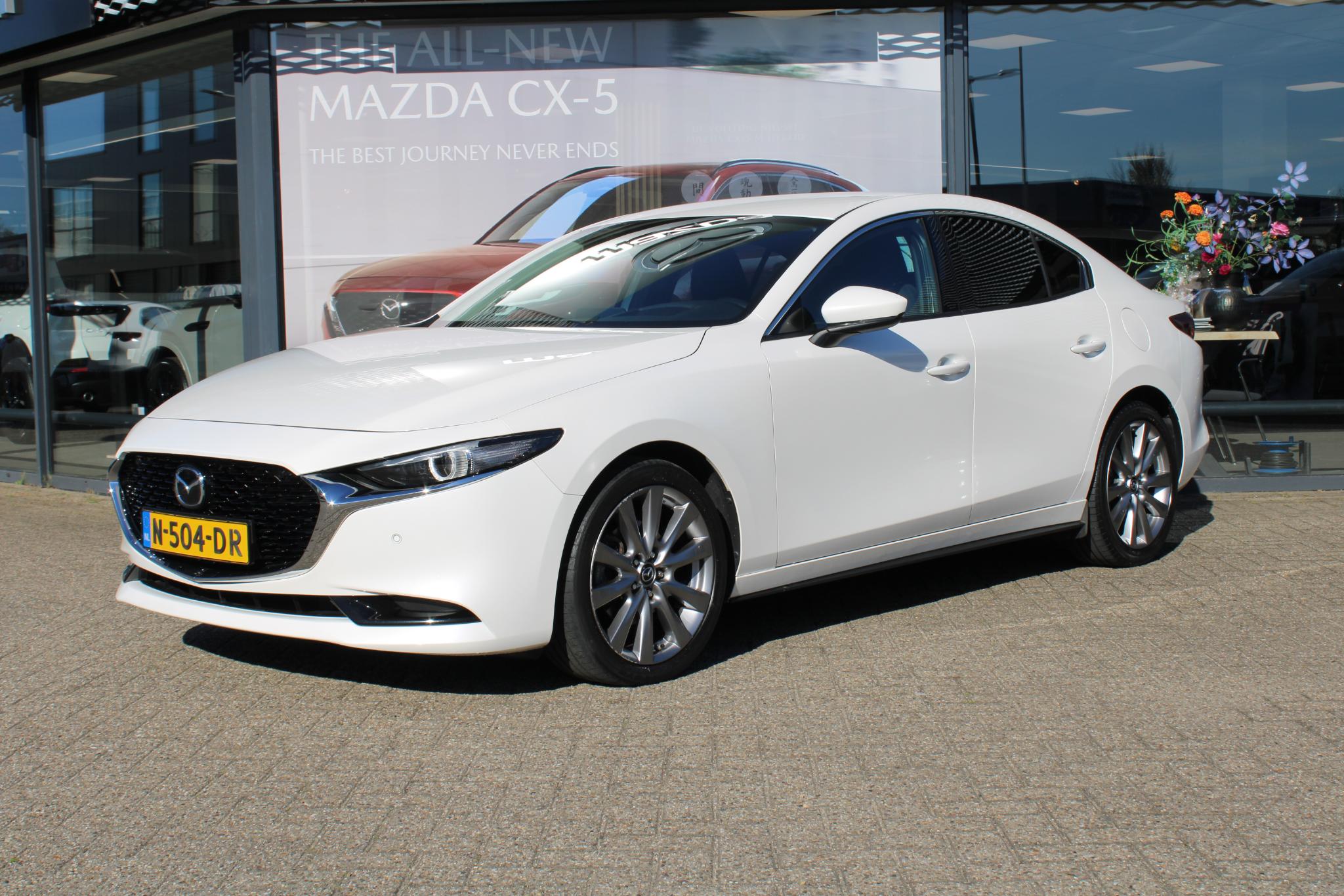 Mazda 3 Sedan 2.0 e-SkyActiv-G 150 M Hybrid Sportive - Afbeelding 2