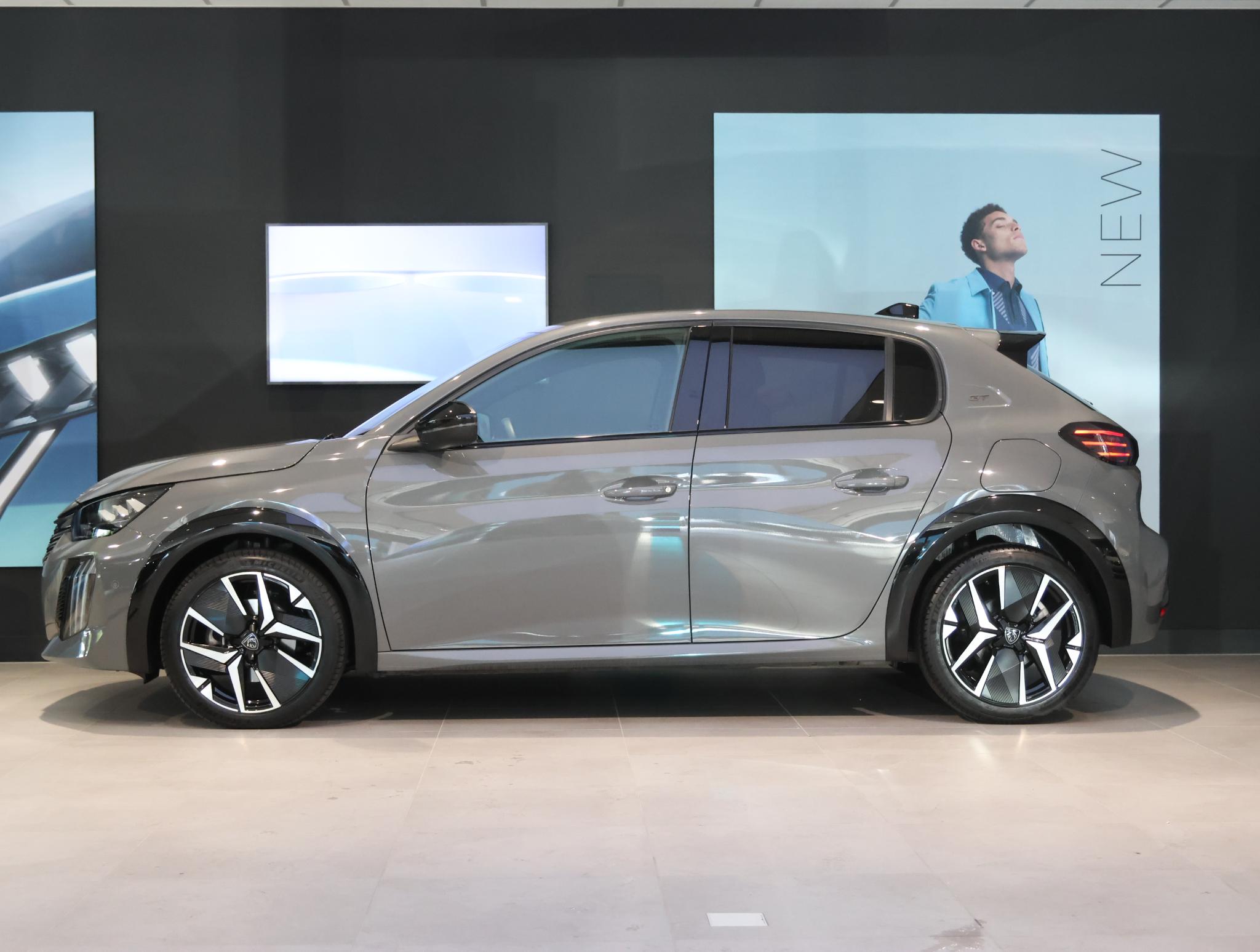 Peugeot 208 GT Hybrid 145 pk Automaat - Afbeelding 2