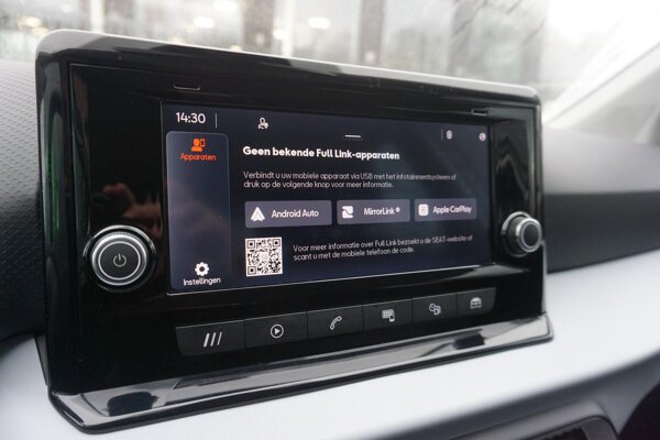 Apple Carplay/Android Auto
