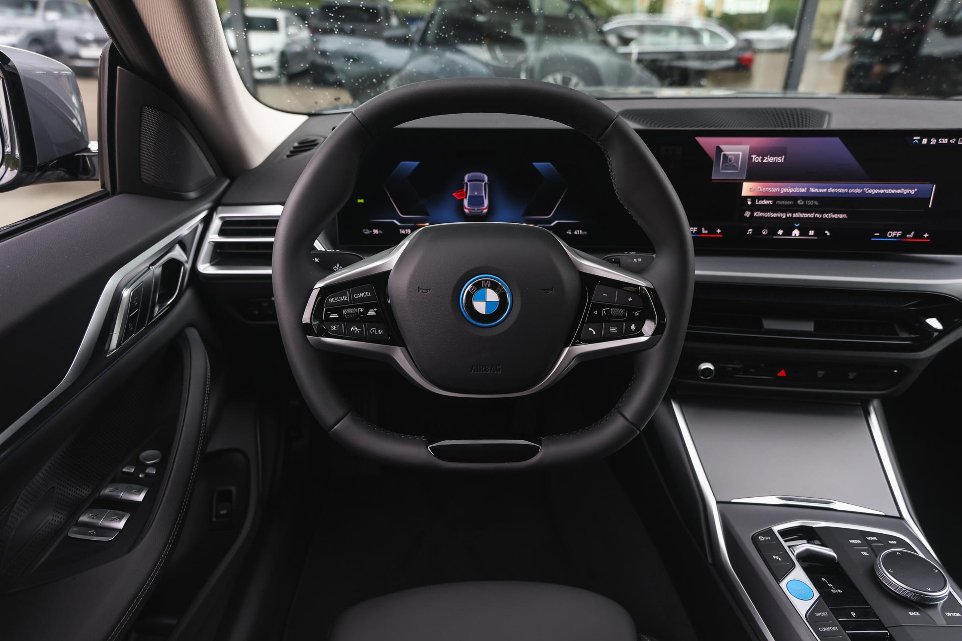 BMW i4 eDrive40
