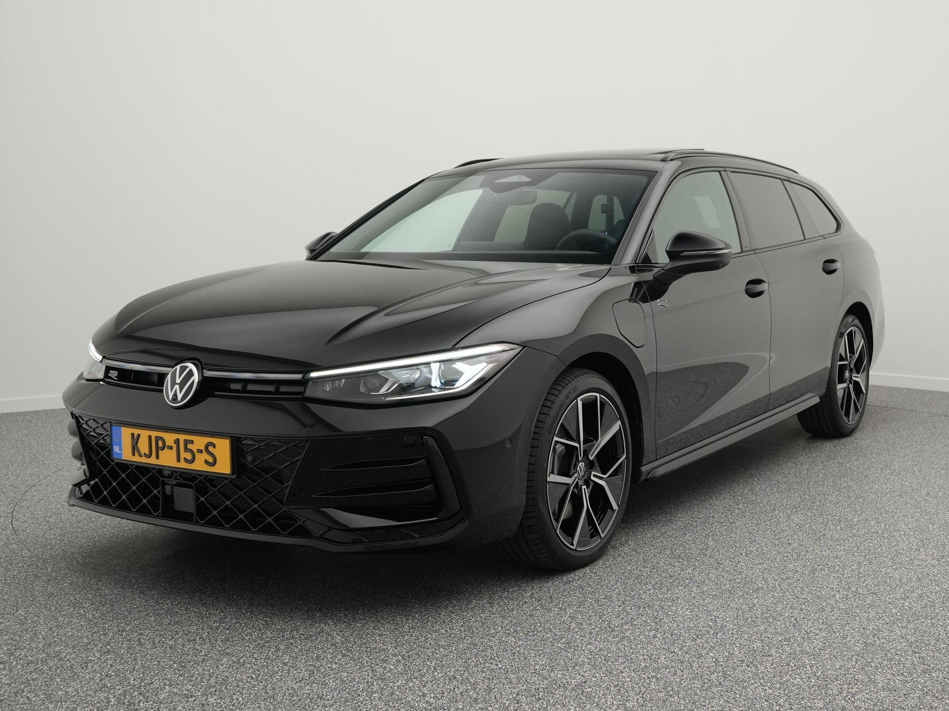 Volkswagen Passat Variant 1.5 eHybrid R-Line Edition 272 PK
