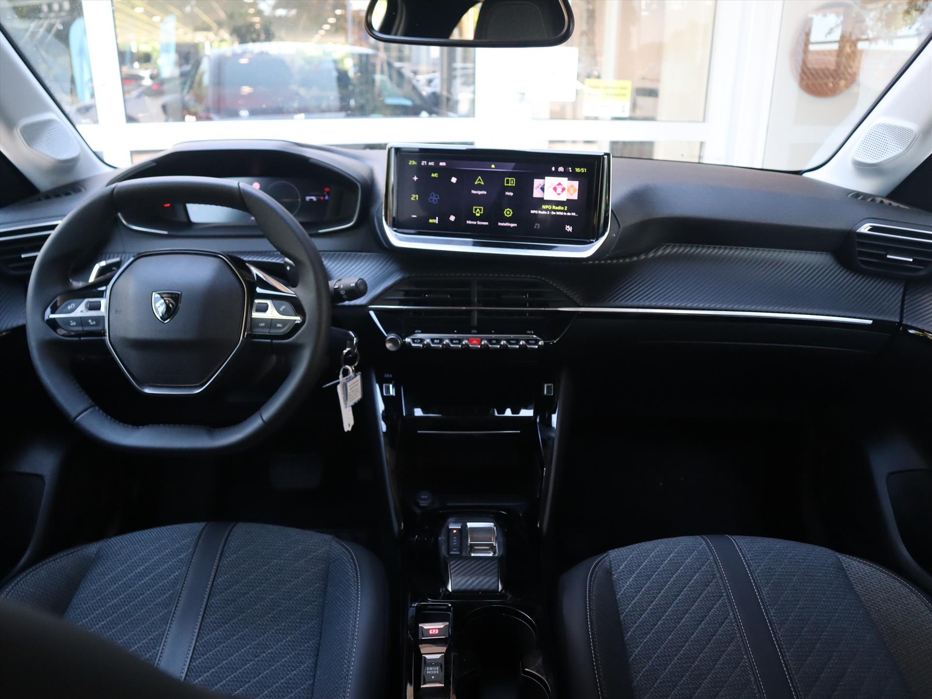 Peugeot 208 Allure Hybrid 110pk e-DCS6 Automaat, Rijklaarprijs, Navigatie Adaptieve cruise control Camera - Afbeelding 5