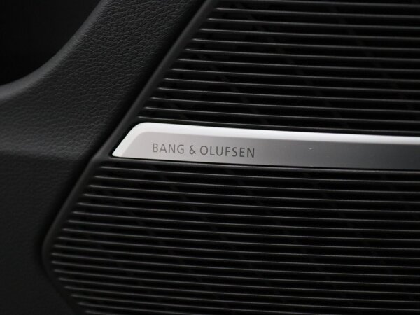 Bang & Olufsen Premium soundsystem met 3D sound vóór