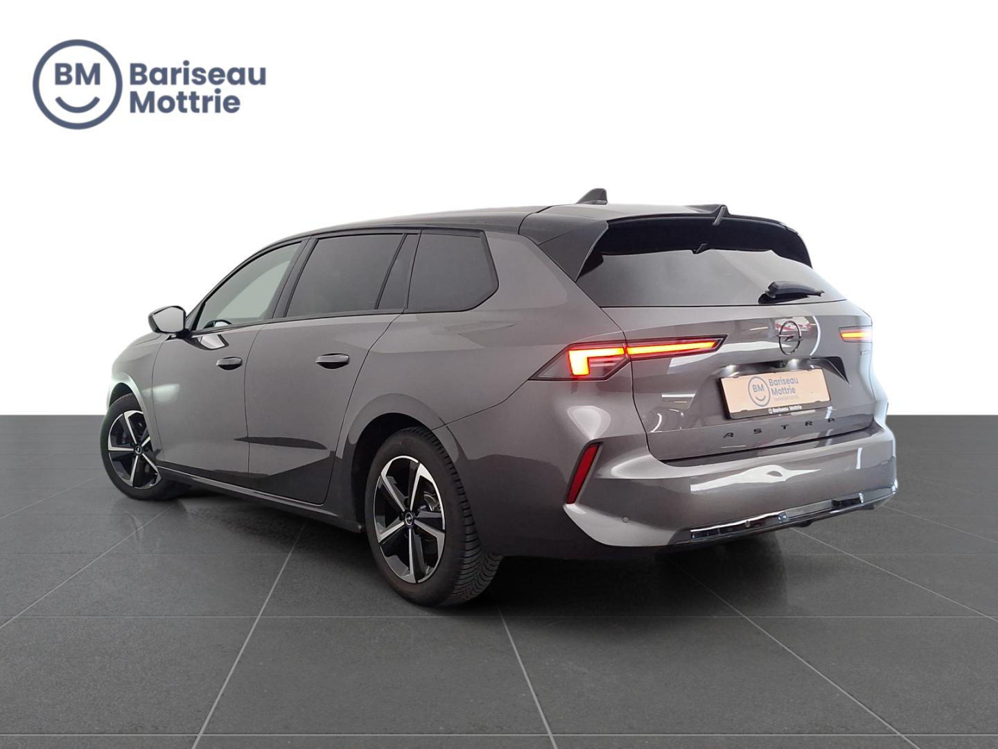 Opel Astra Sports Tourer GS-LINE HYBRID AUTOMAAT *HEAD-UP DISPLAY*ZETEL STUURVERWARMING*CARPLAY*DAB*GPS*360°CAMERA SENSOREN* - Afbeelding 4