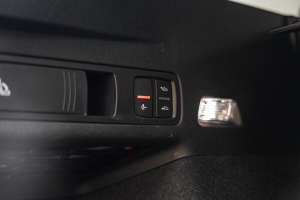 trekhaak elektrisch uitklapbaar trekhaak elektrisch uitklapbaar