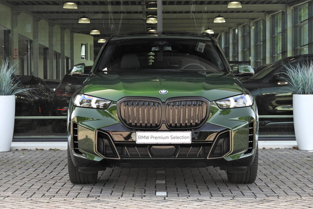 BMW X5 8