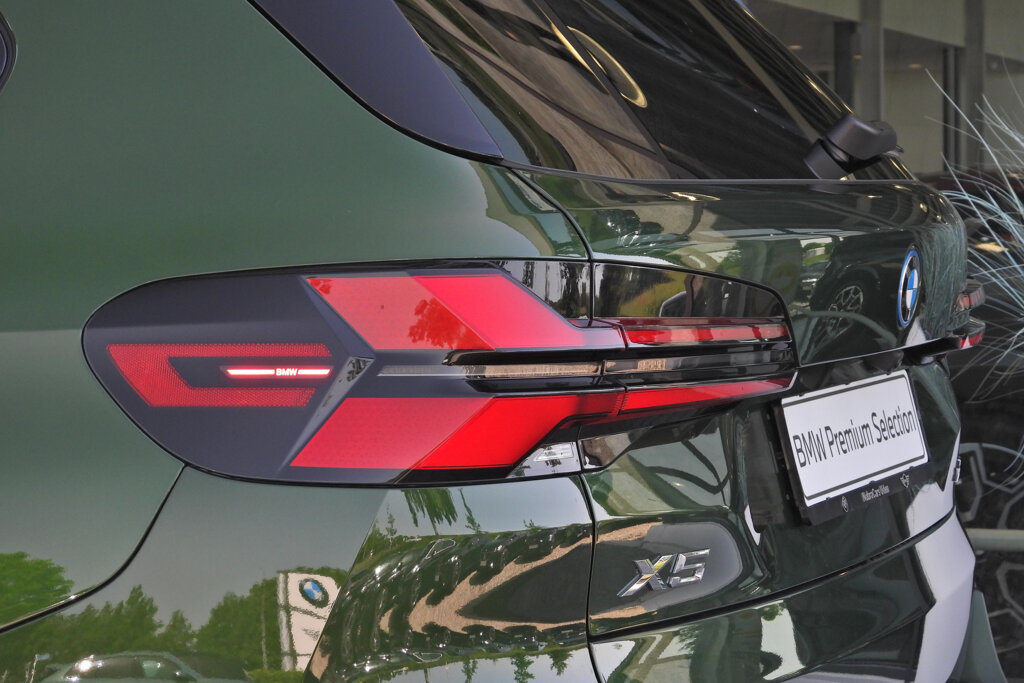BMW X5 24