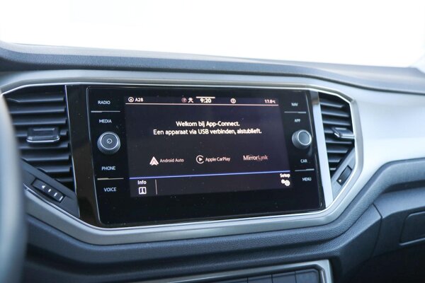 Apple Carplay/Android Auto