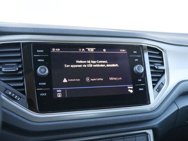 Apple Carplay/Android Auto