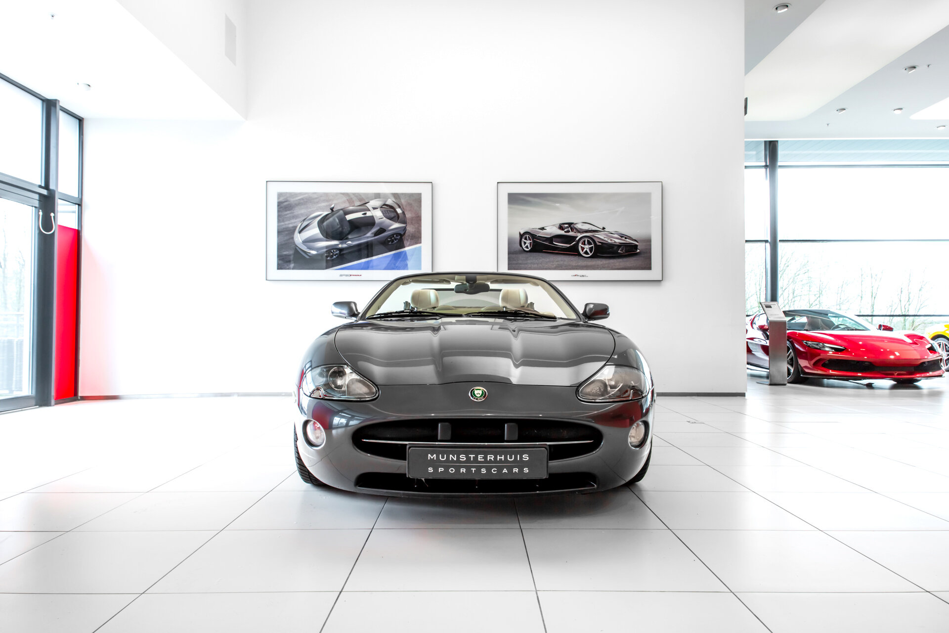 Jaguar XK8 4.2 V8 Convertible - Afbeelding 4